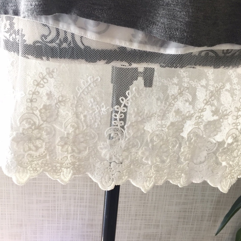 LC Lauren Conrad Lace Trim Tie Sides Tunic - Picture 7 of 7